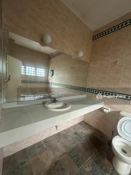 For Sale - Semi-Detached House at Seksyen 19