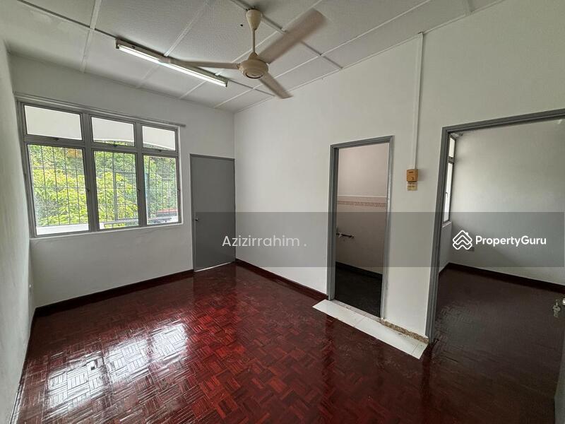 For Rent - 2 Storey Terrace Taman Seroja Sepang