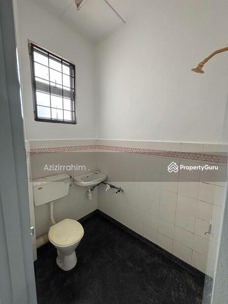 For Rent - 2 Storey Terrace Taman Seroja Sepang