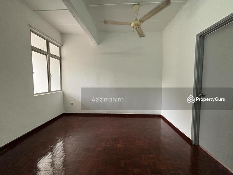 For Rent - 2 Storey Terrace Taman Seroja Sepang