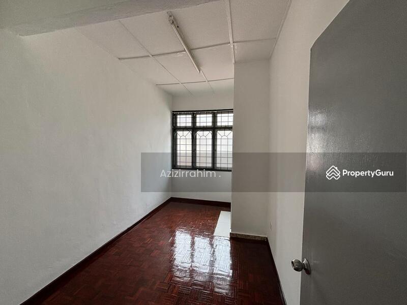 For Rent - 2 Storey Terrace Taman Seroja Sepang