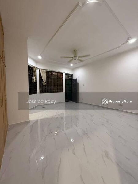 Untuk Disewa - Taman Johor Jaya