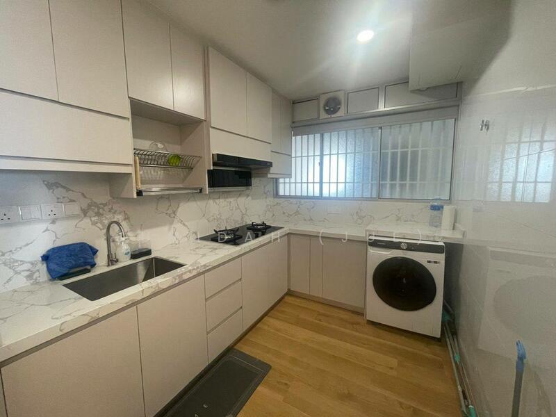Fully Furnished Simfoni 2 @ Bdr Tek kajang, Semenyih For Rent Ready to move in 
