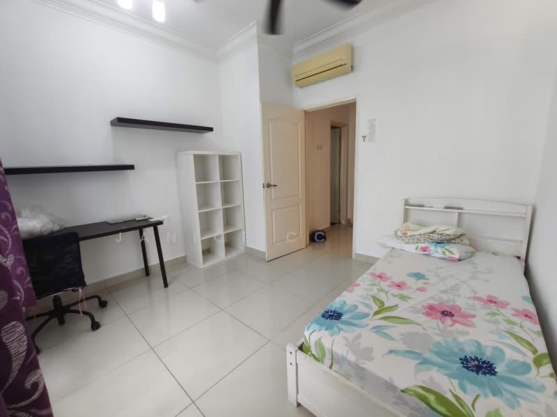 Condominium for Rent at Atmosfera Kondominium - Janice CC Tan - Bedroom - PropertyGuru.com.my