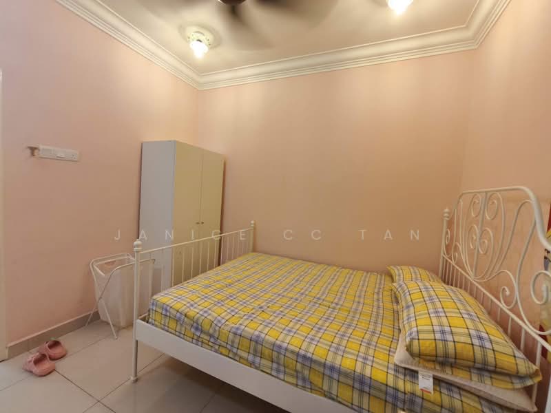 Condominium for Rent at Atmosfera Kondominium - Janice CC Tan - Bedroom - PropertyGuru.com.my