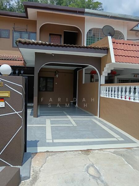 Untuk Disewa - Double Storey Terrace Tmn Bukit Mewah