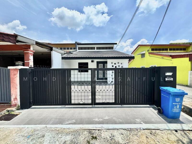 For Sale - Bandar Baru Sungai Buloh