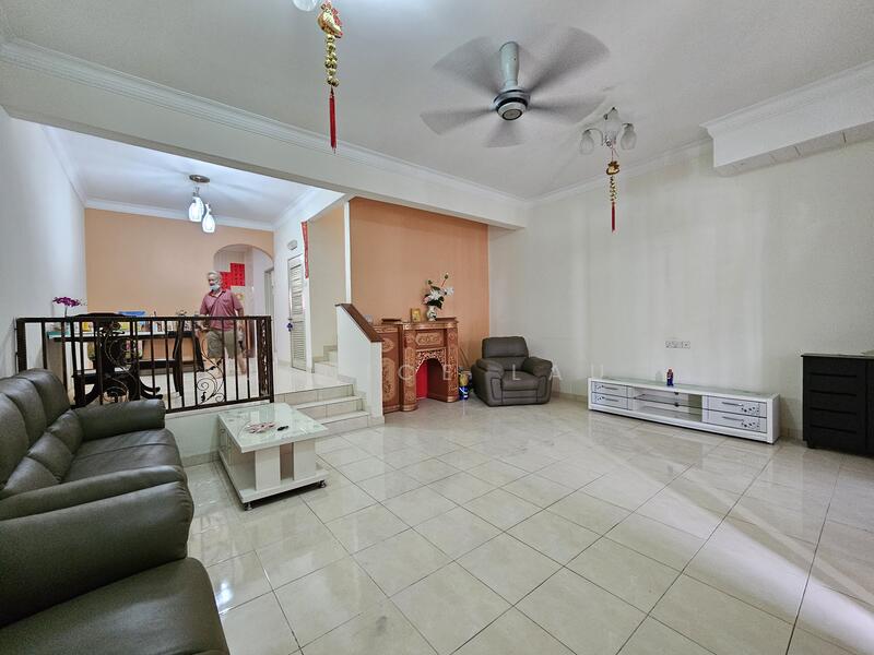 For Rent - Palm Walk