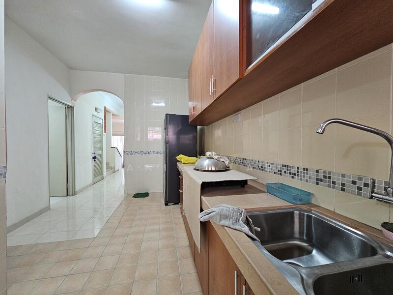 For Rent - Palm Walk