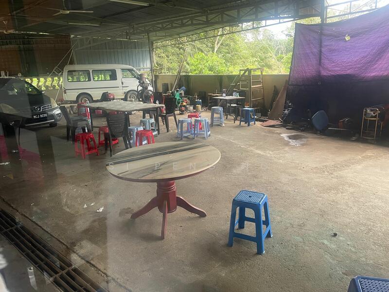 Untuk Dijual - Bungalow at Kampung Ayer Merbau