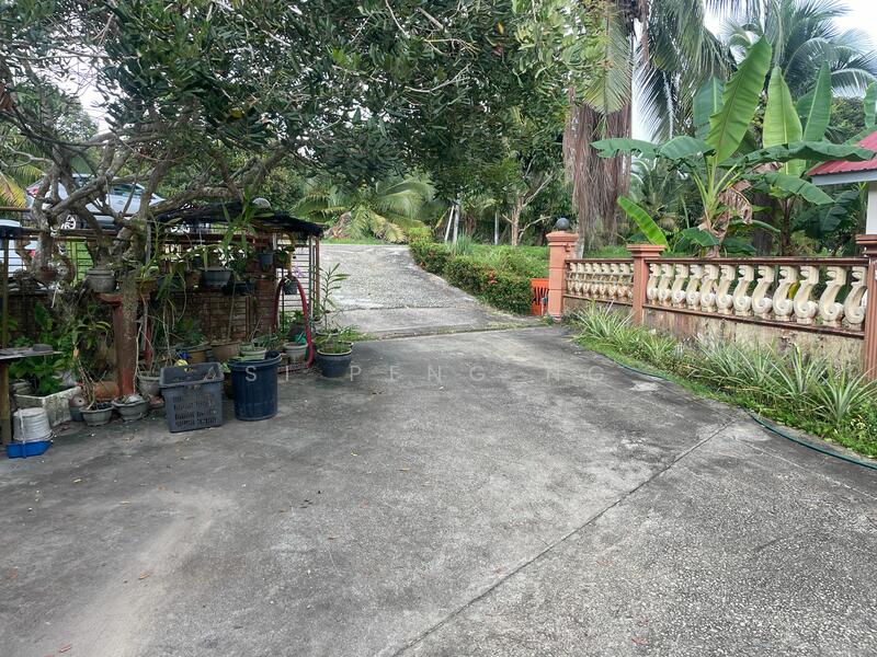 Untuk Dijual - Bungalow at Kampung Ayer Merbau