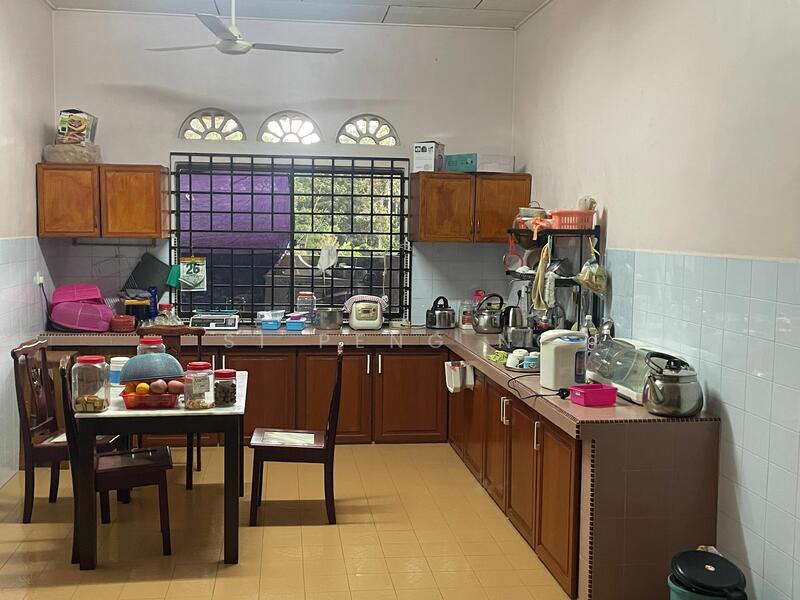 Untuk Dijual - Bungalow at Kampung Ayer Merbau