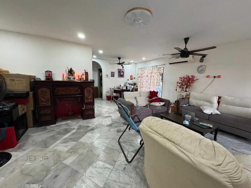 Untuk Dijual - Value Buy Meru Klang Double Storey Corner 40x75 Fully Extended house For Sale