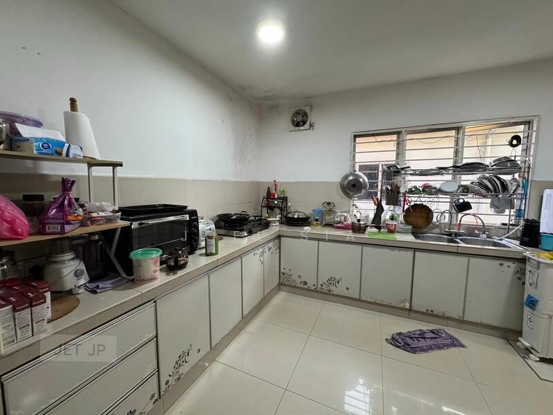 Untuk Dijual - Value Buy Meru Klang Double Storey Corner 40x75 Fully Extended house For Sale