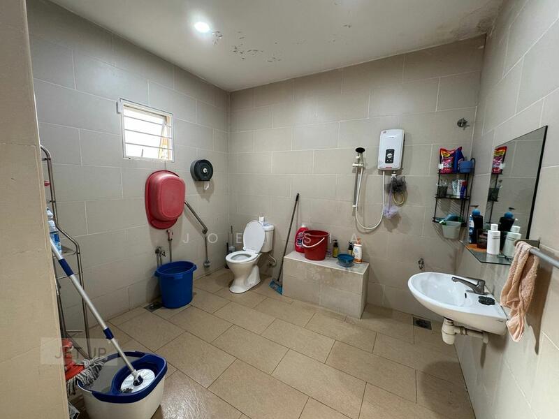 Untuk Dijual - Value Buy Meru Klang Double Storey Corner 40x75 Fully Extended house For Sale