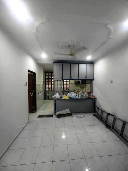 Untuk Disewa - Jalan Rumbia