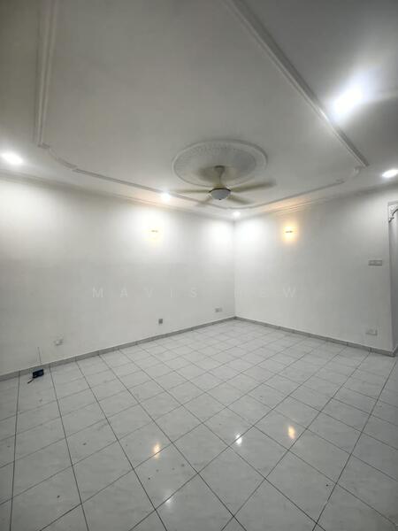 Untuk Disewa - Jalan Rumbia