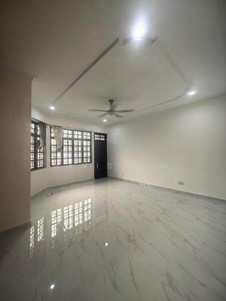 Untuk Disewa - Jalan Rumbia