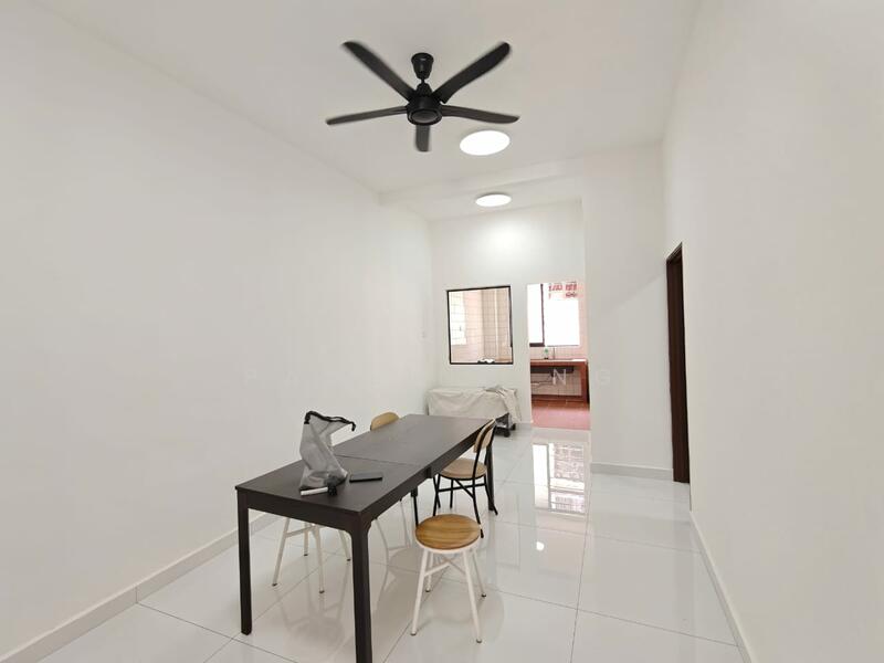 Untuk Dijual - Flat Taman Pelangi Indah