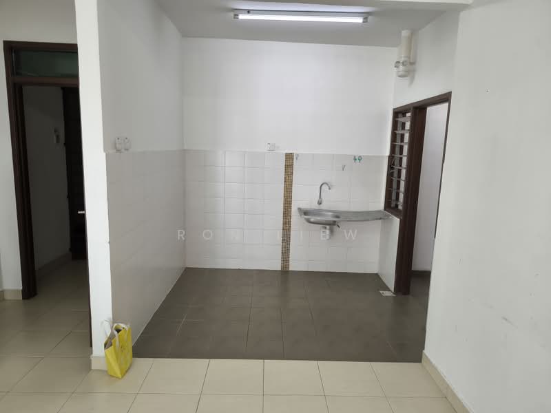 Kondominium untuk Disewa di Villa Park - Ron Liew - Kitchen - PropertyGuru.com.my