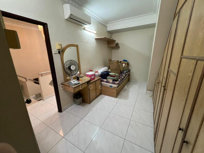Untuk Disewa - Taman merbau