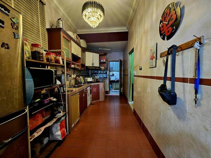 For Sale - Taman Bukit Indah, Single Storey Terraced House Endlot for Sale