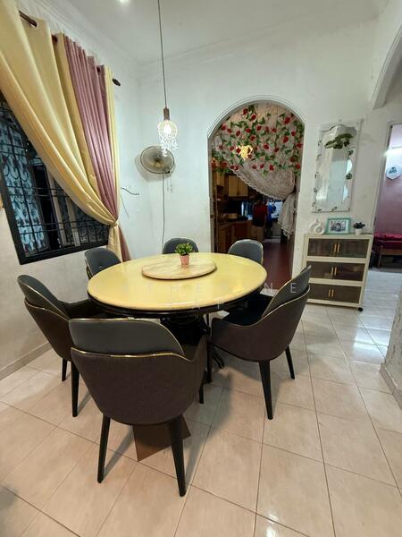 For Sale - Taman Bukit Indah, Single Storey Terraced House Endlot for Sale