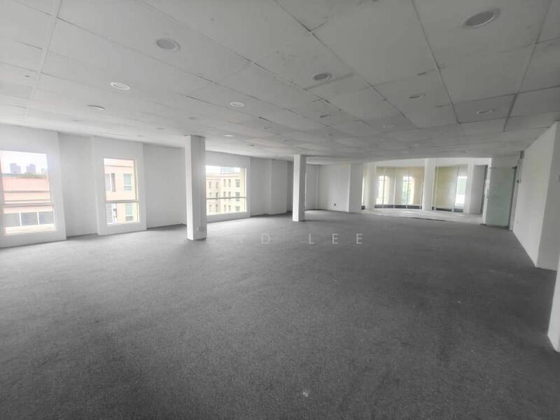 Untuk Disewa - ( CornerLift ) Kota Damansara The Strand 4th Floor Shop Office For Rent PJ