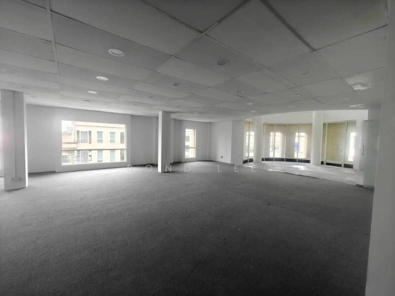 Untuk Disewa - ( CornerLift ) Kota Damansara The Strand 4th Floor Shop Office For Rent PJ