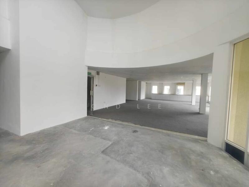 Untuk Disewa - ( CornerLift ) Kota Damansara The Strand 4th Floor Shop Office For Rent PJ