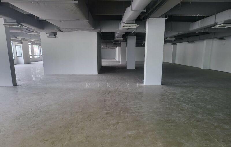 Untuk Disewa - Shop Lot for Rent at Jelutong, Penang
