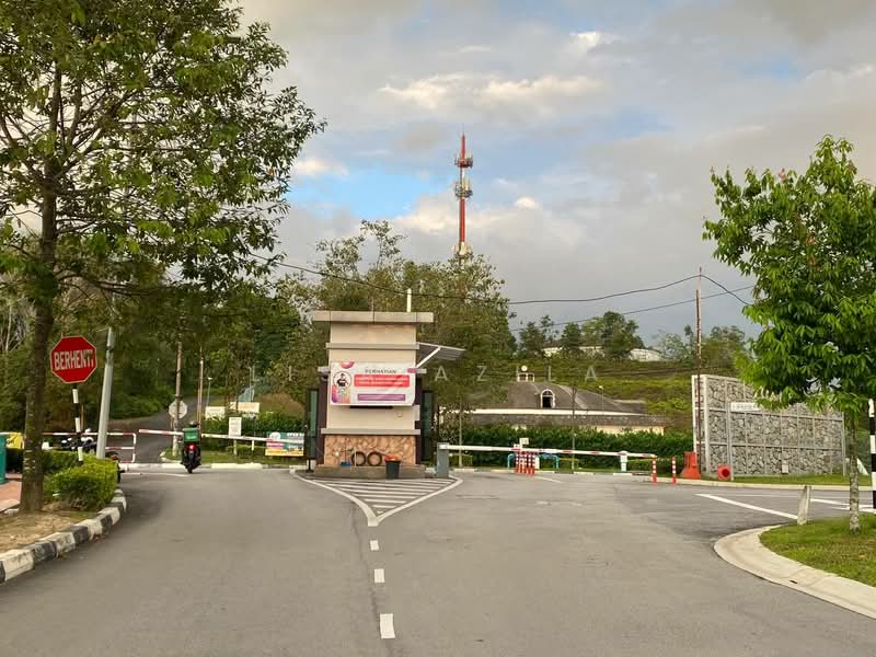 Townhouse for Sale in Bandar Puteri Bangi (Bangi) - Lisa Azila - Exterior - PropertyGuru.com.my