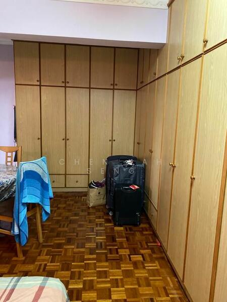 For Rent - Ehsan Ria