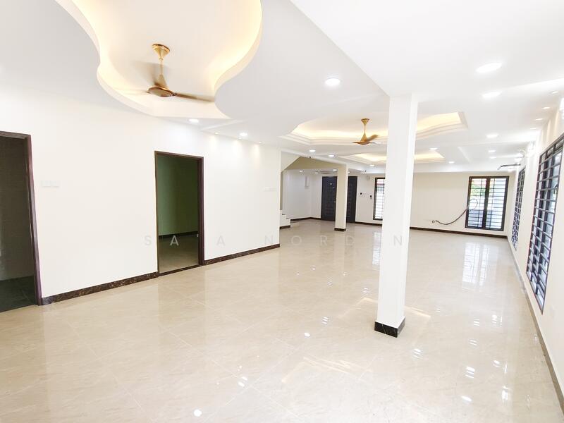 Rumah Teres 2 Tingkat untuk Dijual di Bukit Jelutong (Shah Alam) - Sa'a Nordin - PropertyGuru.com.my