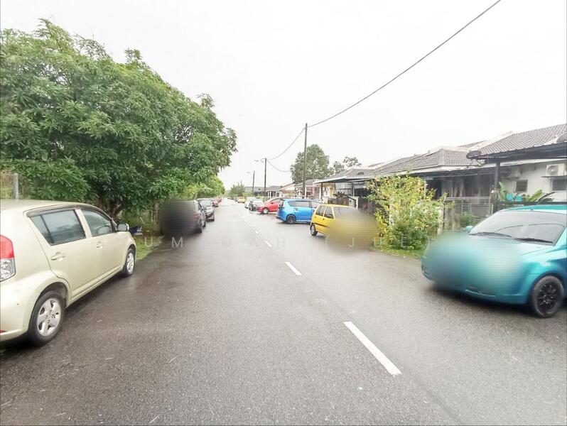 Rumah Teres Satu Tingkat Bandar Saujana Putra, Kuala Langat, Selangor