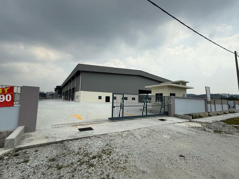 For Sale - Taman Alam Jaya