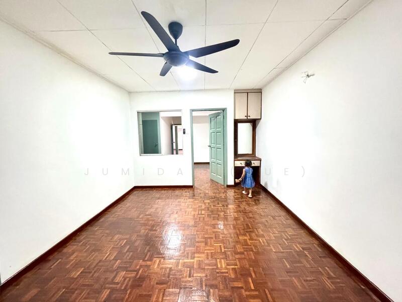 (RENOVATED) 1 1/2 STOREY TERRACE BANDAR BARU SRI PETALING KUALA LUMPUR
