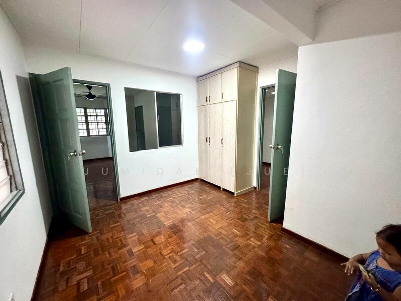 (RENOVATED) 1 1/2 STOREY TERRACE BANDAR BARU SRI PETALING KUALA LUMPUR