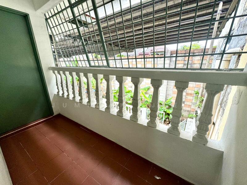 (RENOVATED) 1 1/2 STOREY TERRACE BANDAR BARU SRI PETALING KUALA LUMPUR