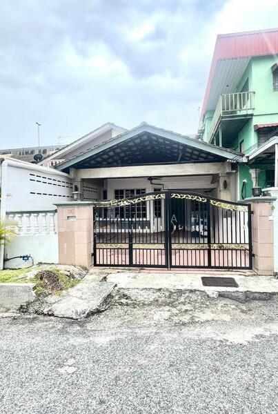 (RENOVATED) 1 1/2 STOREY TERRACE BANDAR BARU SRI PETALING KUALA LUMPUR