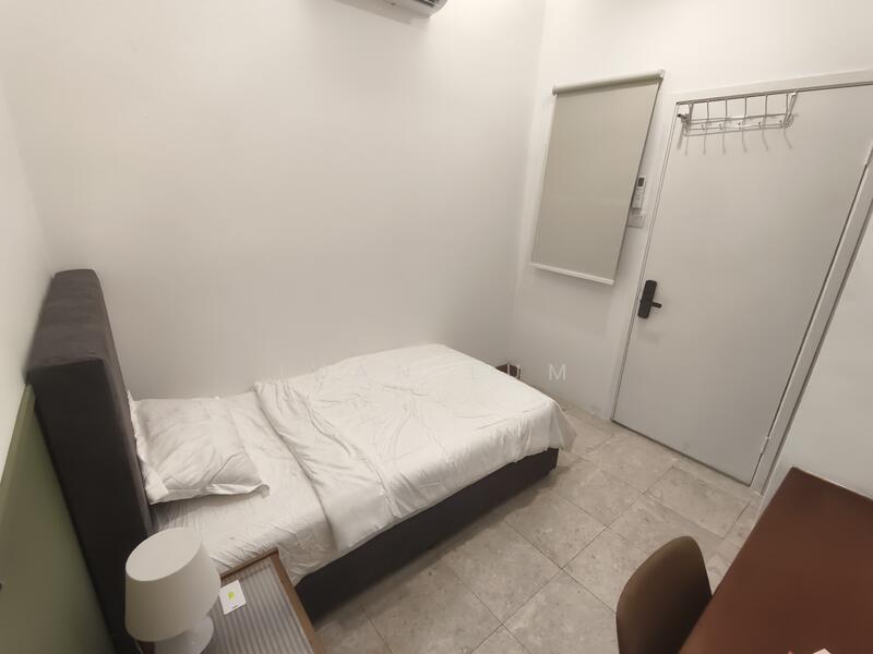 For Rent - 10 Semantan Suites