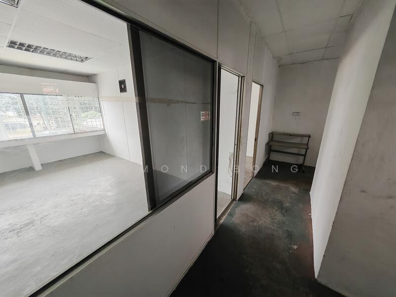For Rent - Taman Perindustrian Gembira