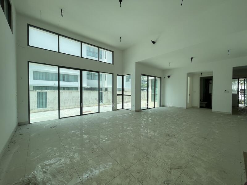 For Sale - Villa 33 @ Bukit Manda'rina