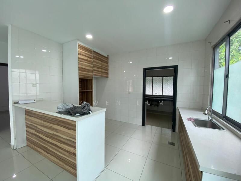 Untuk Disewa - sutera spring