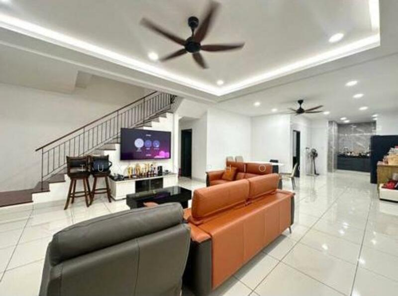 Untuk Dijual - Glenmarie Mount Austin