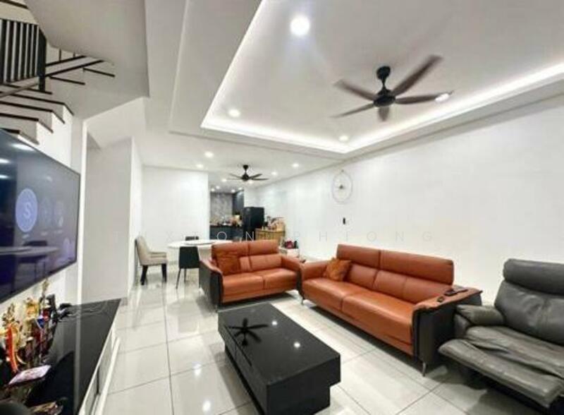 Untuk Dijual - Glenmarie Mount Austin