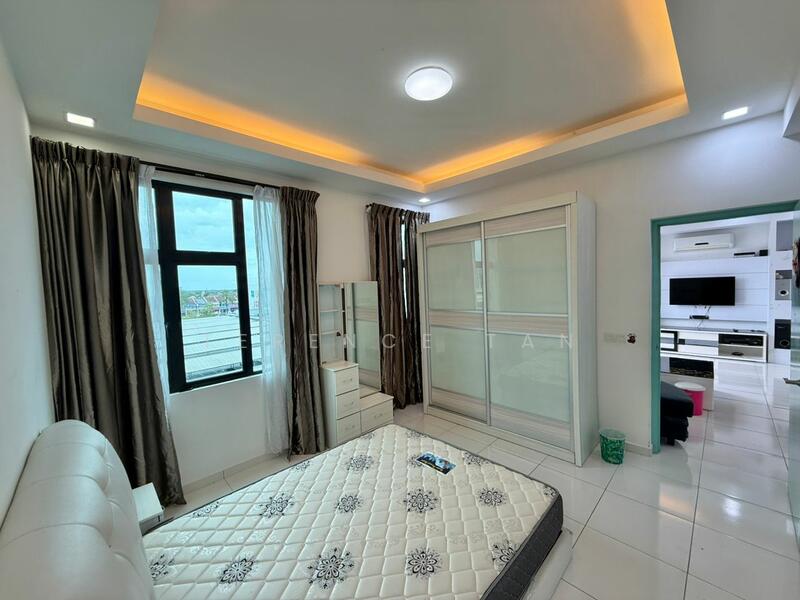Untuk Disewa - The Sky Executive Suites
