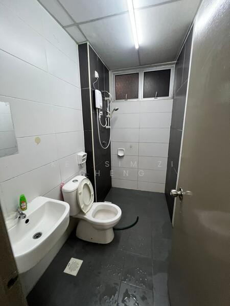 Untuk Disewa - Larkin Heights