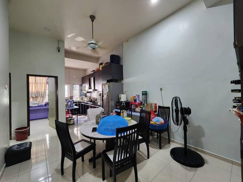 For Rent - Taman Daya