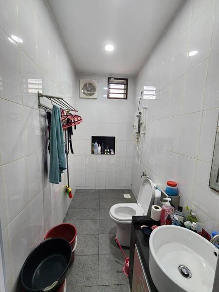 For Rent - Taman Daya